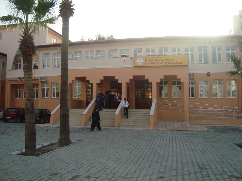 İskenderun Barbaros Mesleki Ve Teknik Anadolu Lisesi 