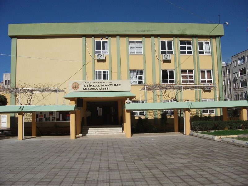 İstiklal Makzume Anadolu Lisesi 