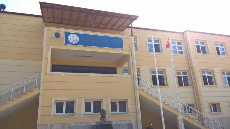 Denizciler Çamlık Ortaokulu 