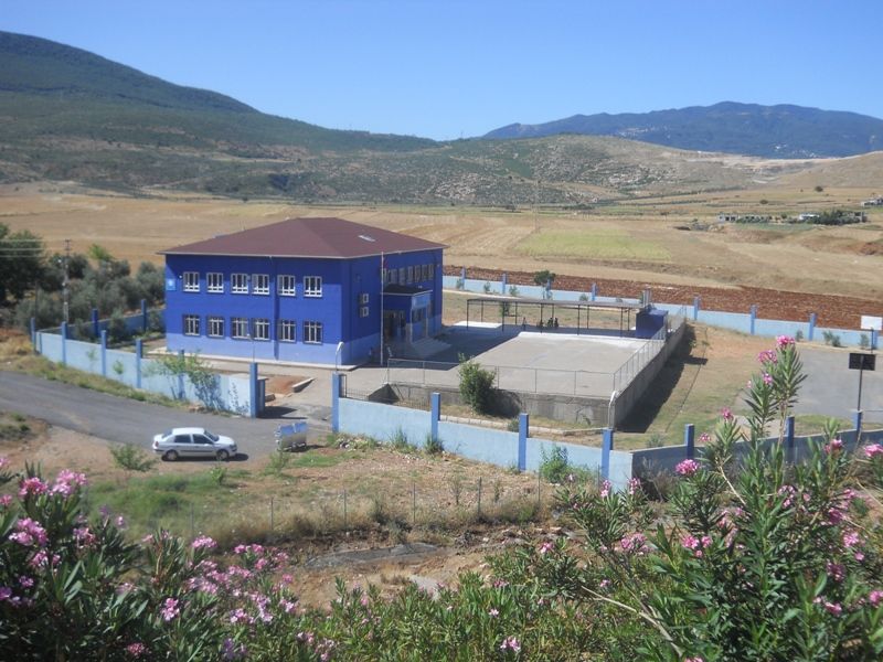 23 Nisan İlkokulu 