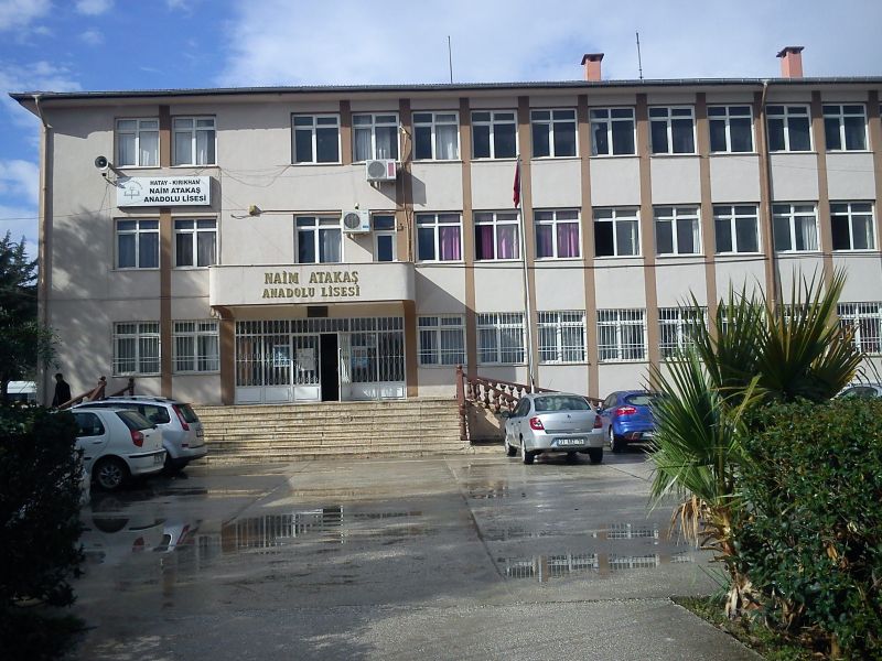 Naim Atakaş Anadolu Lisesi 