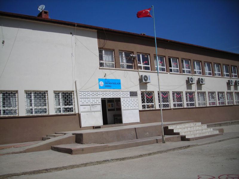 Öğretmen Yüksel Acun İlkokulu 