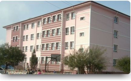 Vali Utku Acun Ortaokulu 