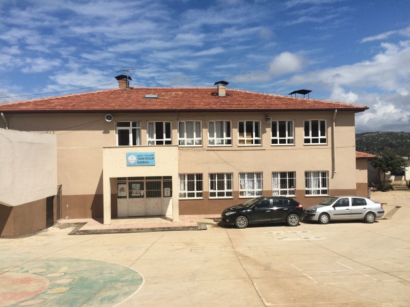 Yukarıokçular İlkokulu 