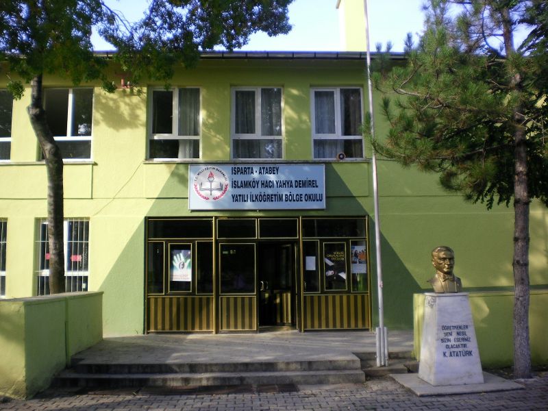 Atabey İslamköy Hacı Yahya Demirel Yatılı Bölge Ortaokulu 