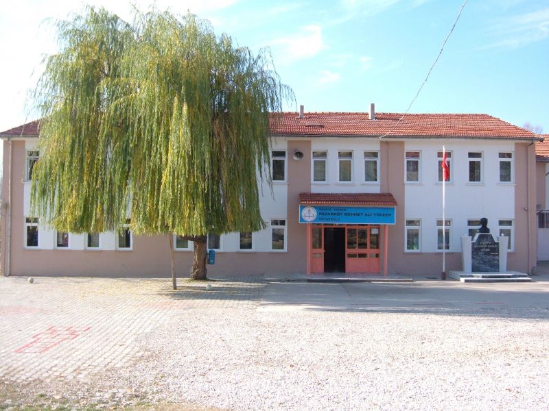 Pazarköy Mehmet Ali Yüceer Ortaokulu 
