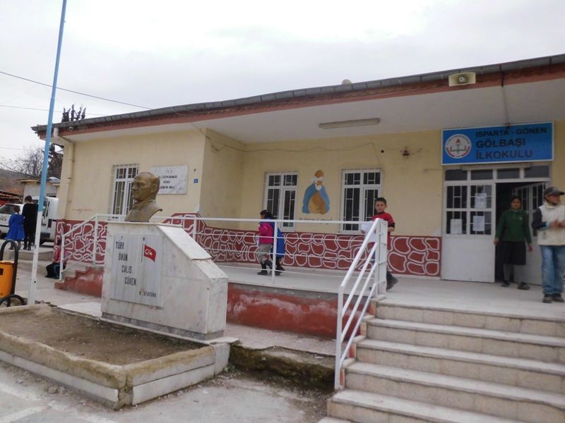 Gölbaşı Ortaokulu 