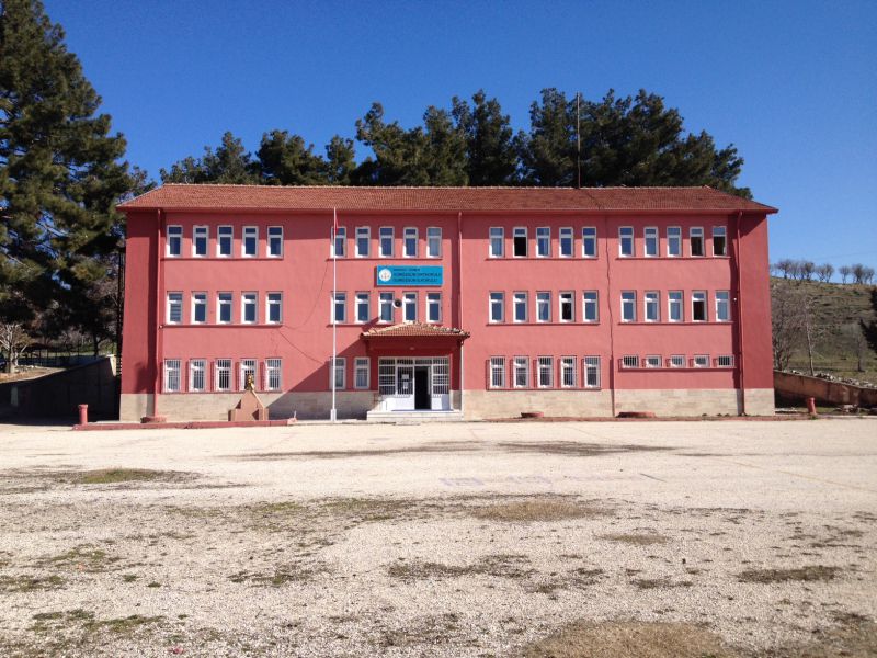 Gümüşgün Ortaokulu 
