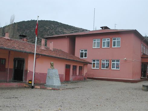 Direkli Ortaokulu 