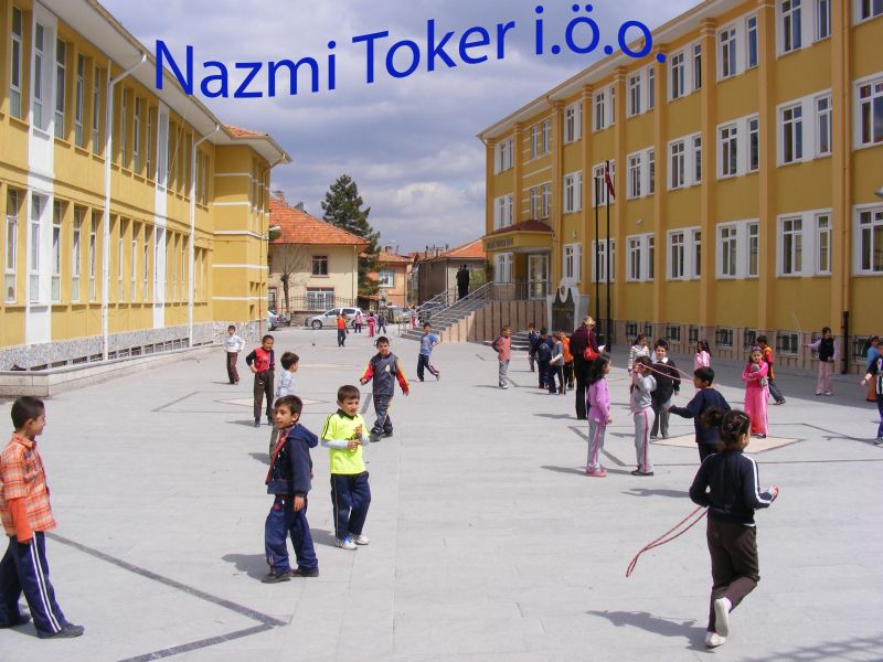 Nazmi Toker İlkokulu 