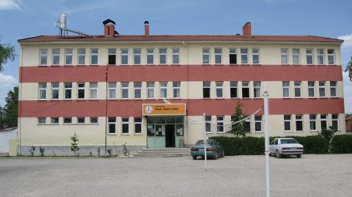 Şarkıkaraağaç Anadolu İmam Hatip Lisesi 