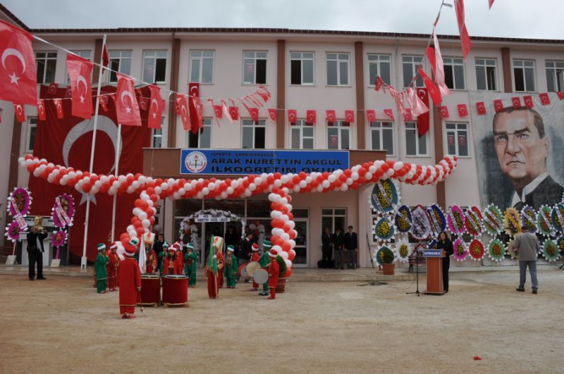 Arak Nurettin Akgül İlkokulu 