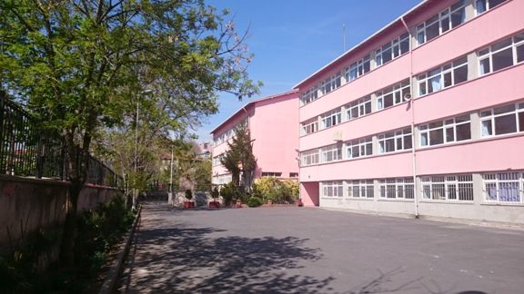 Yedikule Anadolu Lisesi 