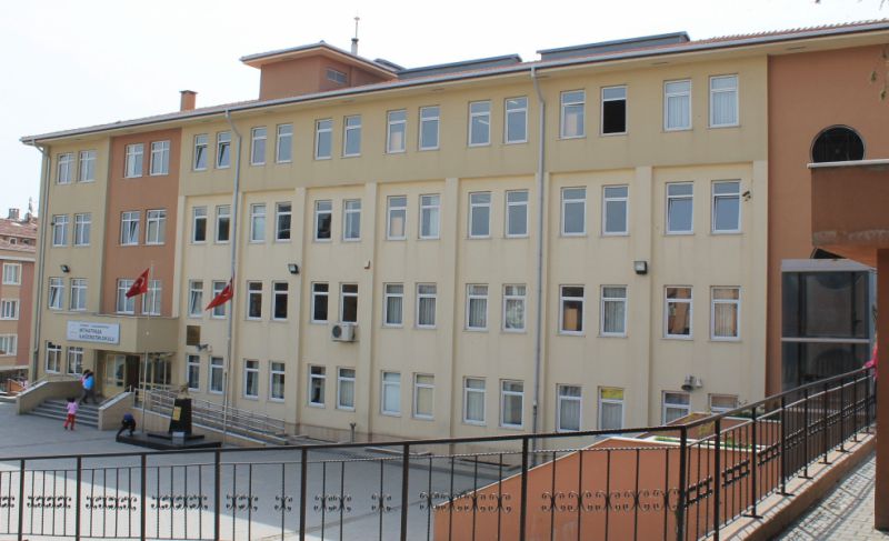 Mithatpaşa İlkokulu 