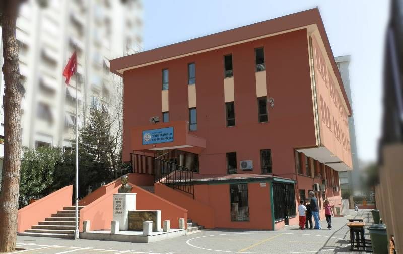 Fehmi Ekşioğlu Ortaokulu 