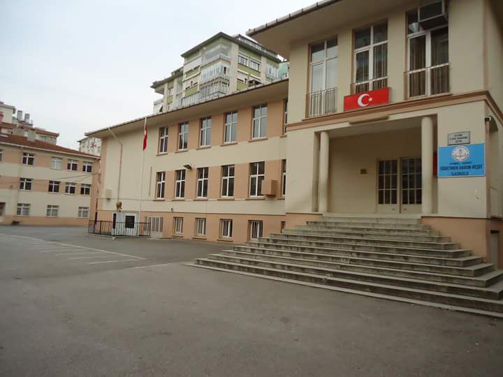 Öğretmen Harun Reşit İlkokulu 