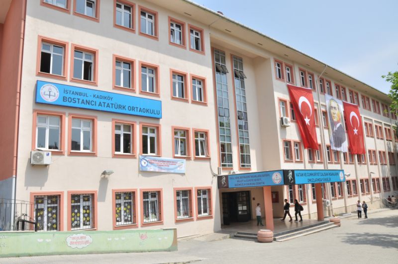 Bostancı Atatürk Ortaokulu 