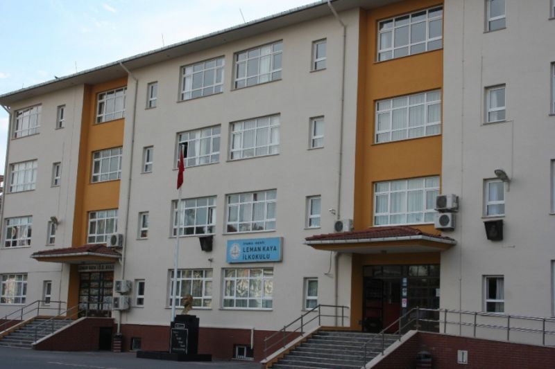 Leman Kaya İlkokulu 