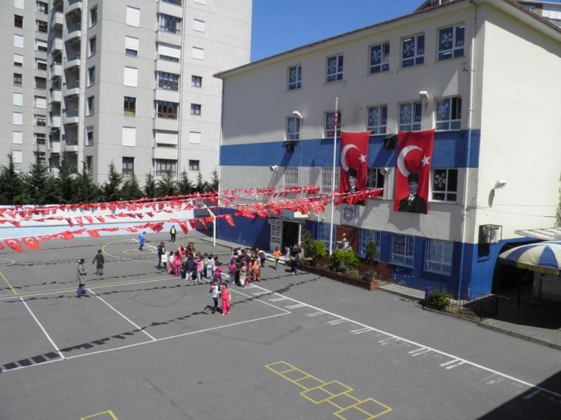 60 Yıl Anadolu İlkokulu 