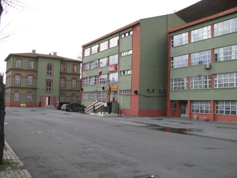 İstanbul Anadolu Lisesi 