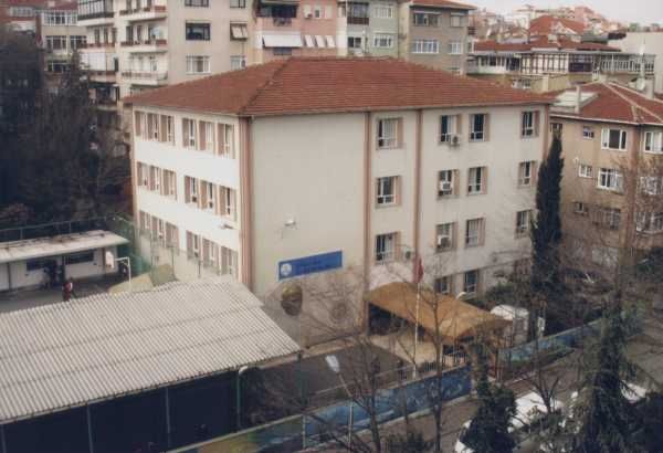 Nihat Işık İlkokulu 