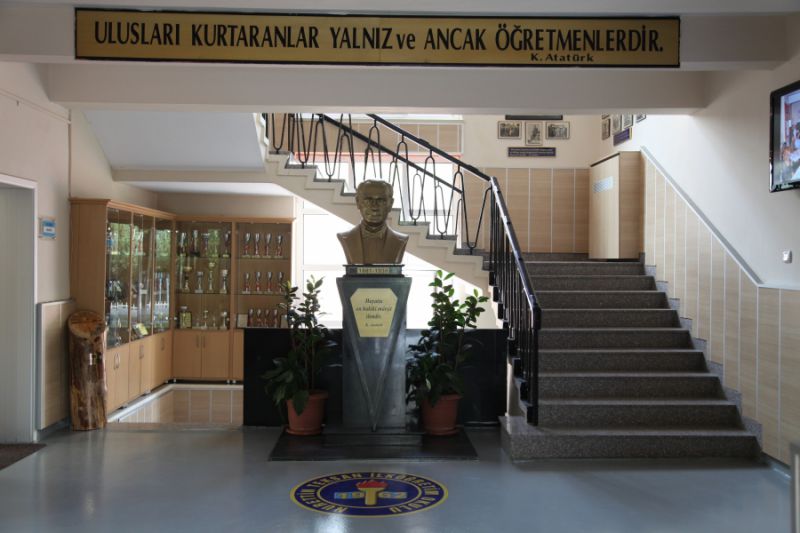 Nurettin Teksan Ortaokulu 