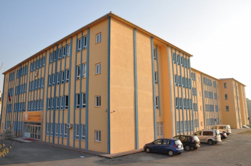 Hacı Hatice Bayraktar Anadolu Lisesi 