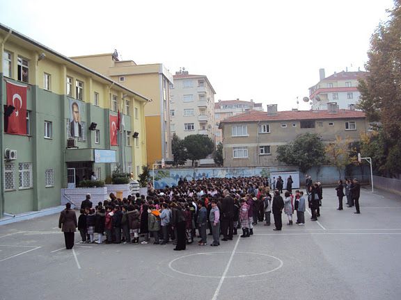 Çakabey İmam Hatip Ortaokulu 