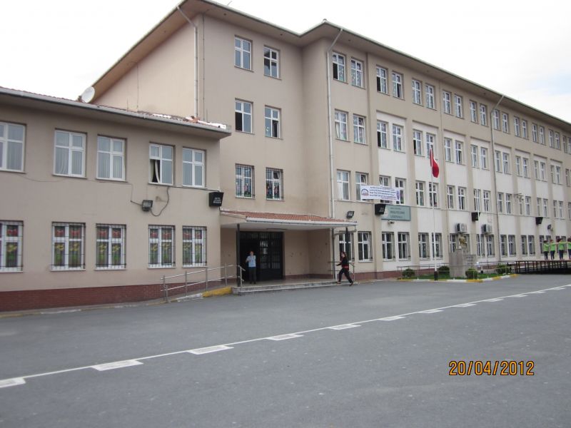 Mareşal Fevzi Çakmak Ortaokulu 