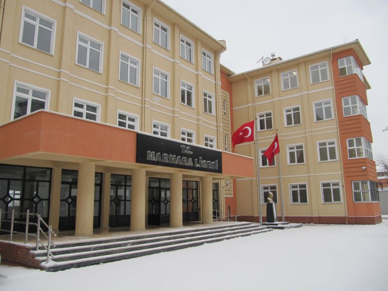 Marmara Lisesi 