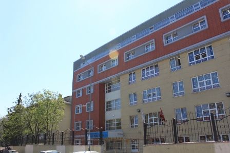 Halit Uygur İlkokulu 