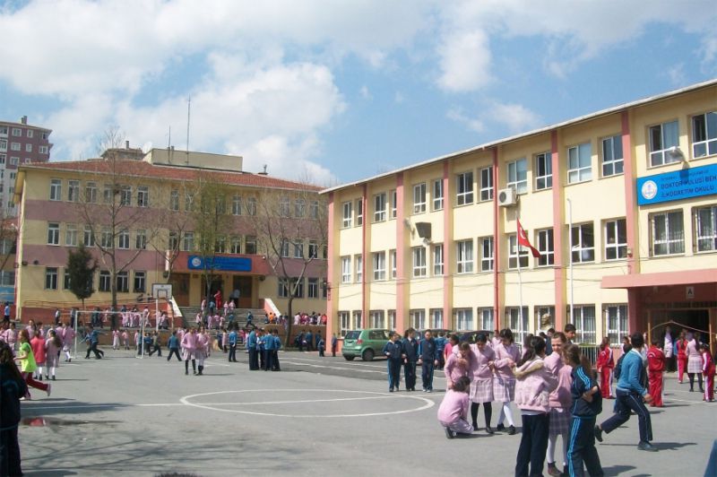 Nasrettin Hoca Ortaokulu 