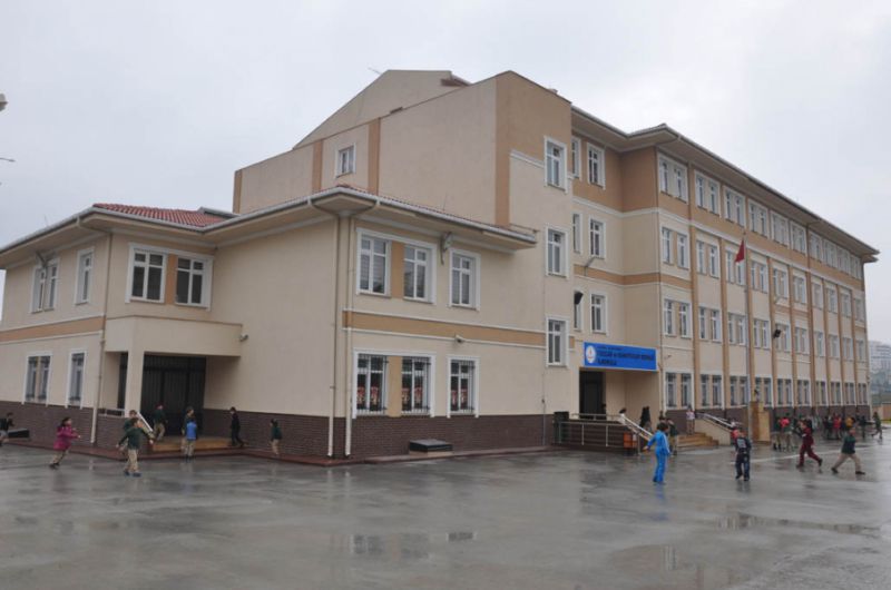 Tüccar Ve Sanayiciler Derneği İlkokulu 