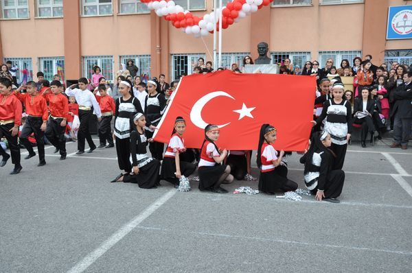Kaşgarlı Mahmut Ortaokulu 