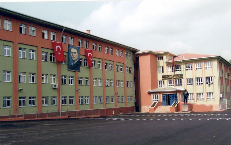 Hasan Şadoğlu Ortaokulu 