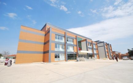 Uluslararası Pendik Kız Anadolu İmam Hatip Lisesi 