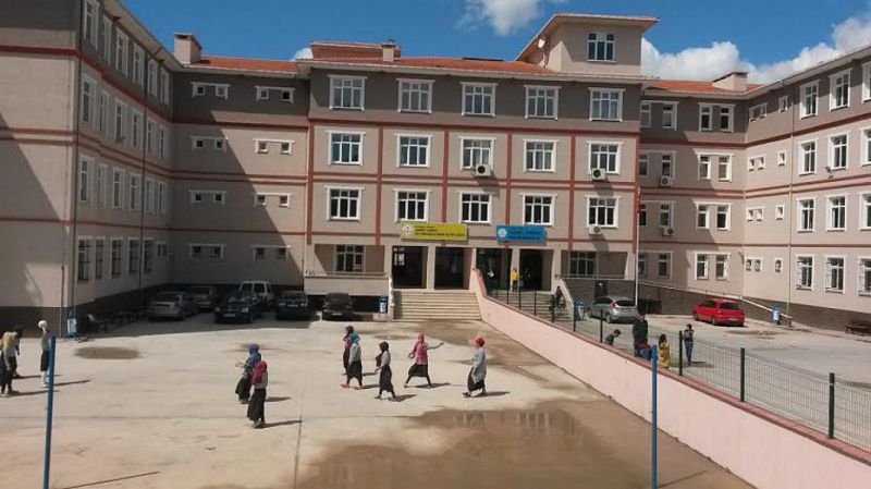 Ahmet Yesevi Kiz Anadolu İmam Hatip Lisesi 