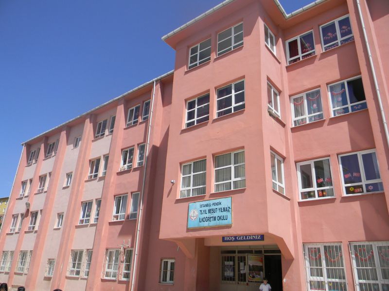 75.yıl Mesut Yılmaz İlkokulu 