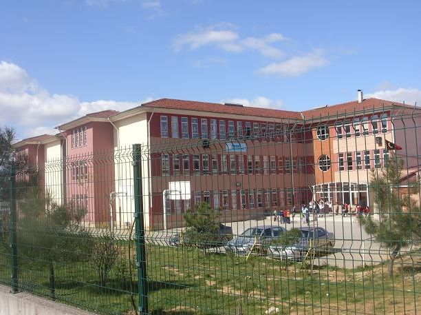 Yenidoğan Ortaokulu 