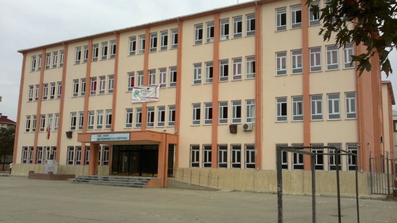 Şehit Öğretmen Nurgül Kale İmam Hatip Ortaokulu 