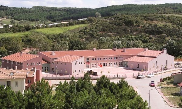 Behcet Kemal Caglar Lisesi 