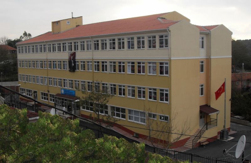 Uğur Erkey İlkokulu 