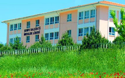 Şerife Baldöktü Mesleki Ve Teknik Anadolu Lisesi 