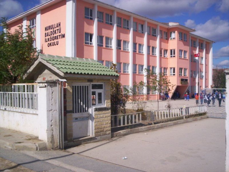 Nurullah Baldöktü İlkokulu 