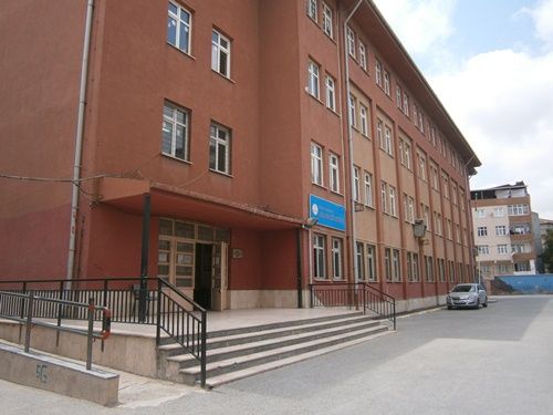 Aslangazi Ortaokulu 
