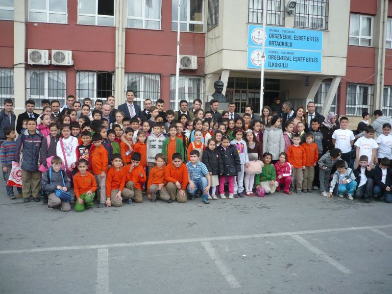 Orgeneral Eşref Bitlis İlkokulu 