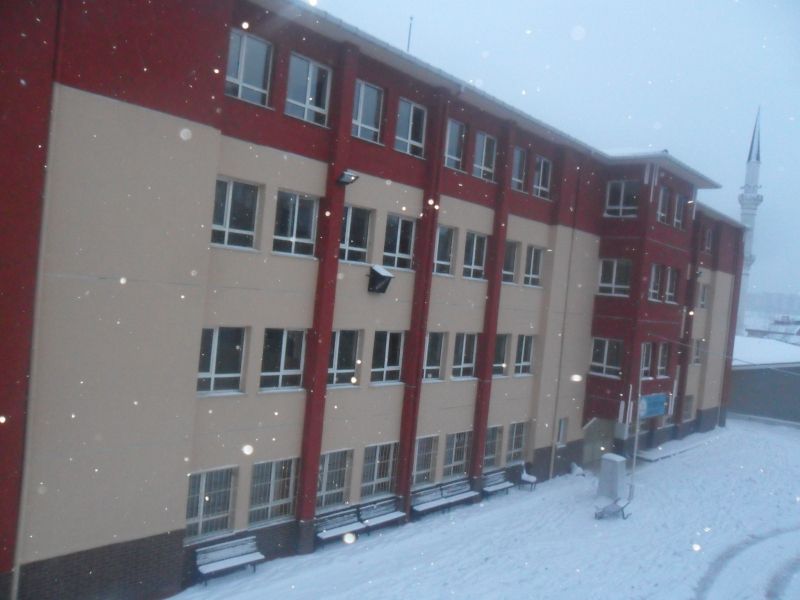 Sultangazi Mesleki Ve Teknik Anadolu Lisesi 