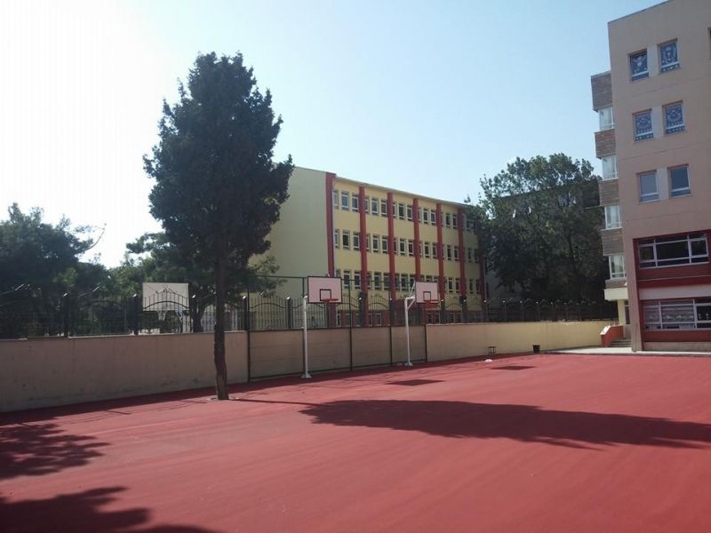 Necip Fazil Kisakürek İmam Hatip Ortaokulu 