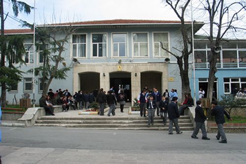 Zincirlikuyu İsov Mesleki Ve Teknik Anadolu Lisesi 