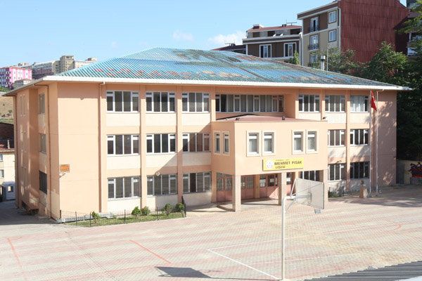 Mehmet Pisak Anadolu Lisesi 